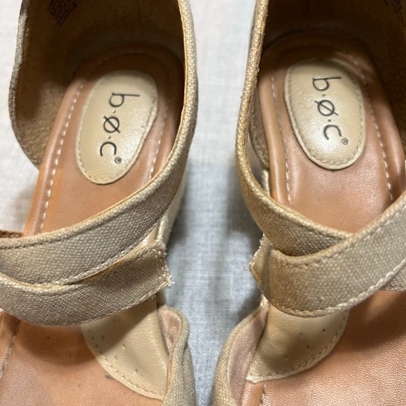 BOC Born Concept Wedge Beige Sandals, size 8M - Picture 6 of 11